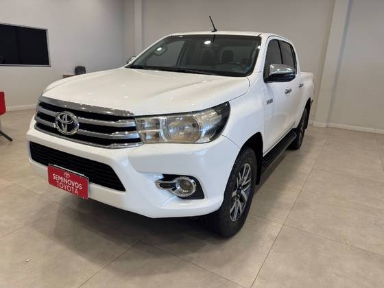 TOYOTA HILUX 2.8 SRV 4X4 CD 16V DIESEL 4P AUTOMÁTICO